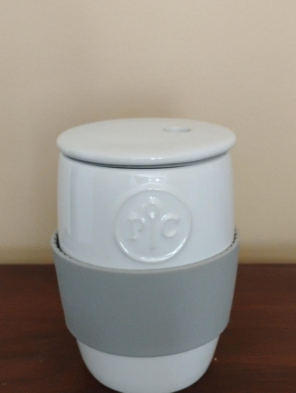 Pampered Chef White Ceramic Egg Cooker with Gray Grip